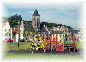 Culross Park and Town House